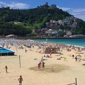 A 5min De La Playa De Ondarreta San Sebastián